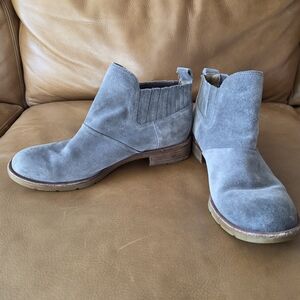 Sofft Gray Suede Bellis Ankle Booties